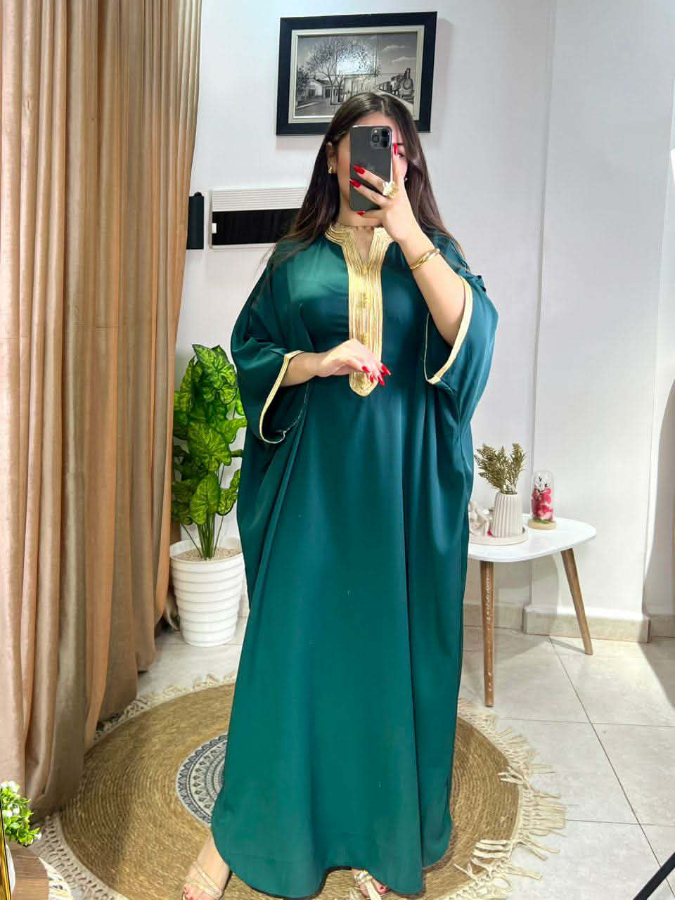 Robe d’hôtesse élégante