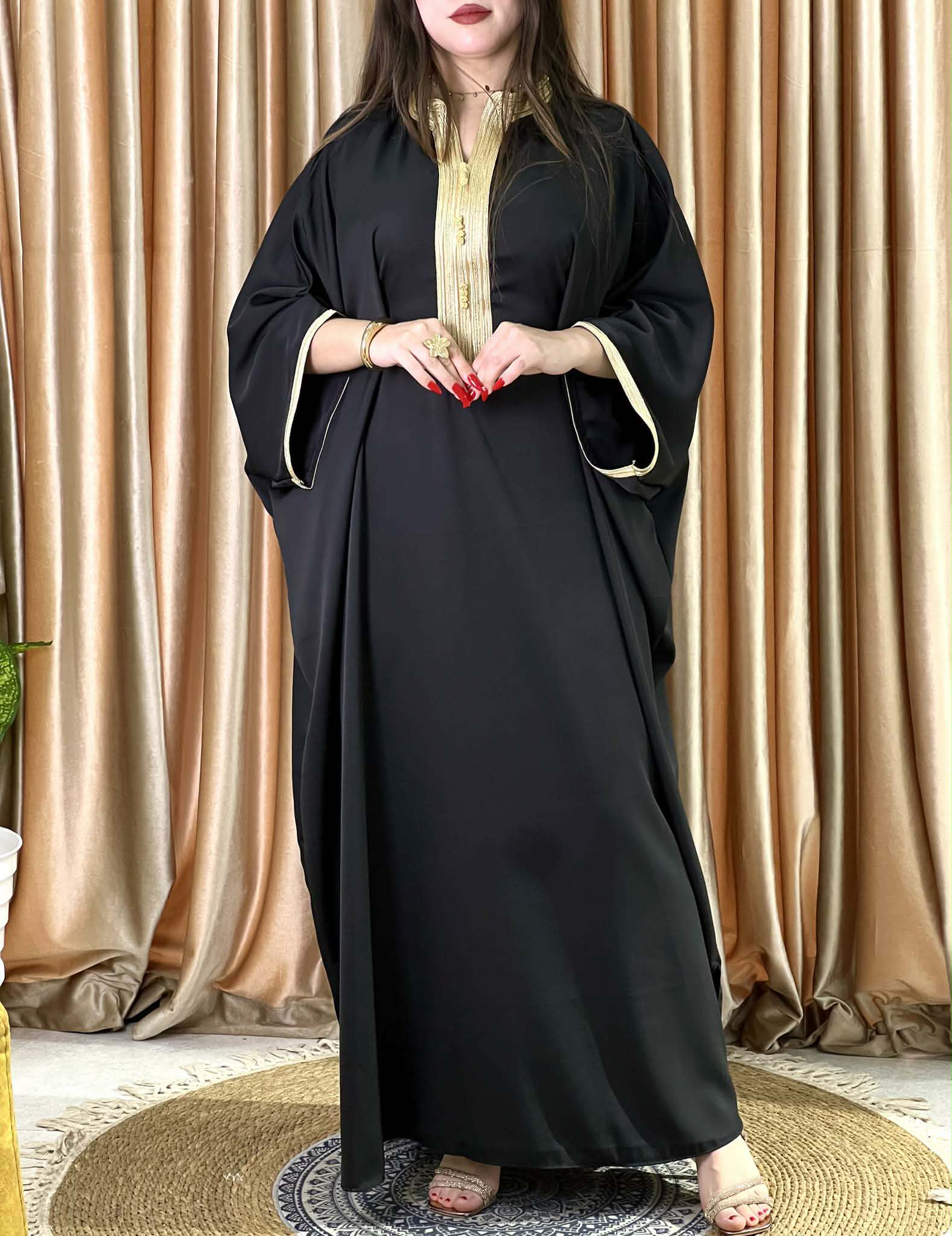 Robe d’hôtesse élégante