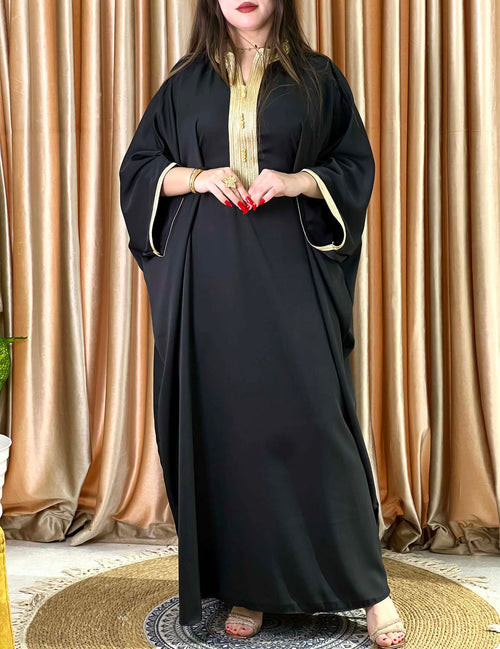 Robe d’hôtesse élégante